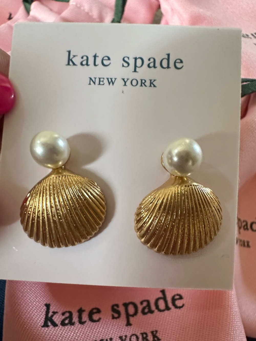 Kate Spade Reef Treasure Shell Stud Earrings NEW - Picture 4 of 11